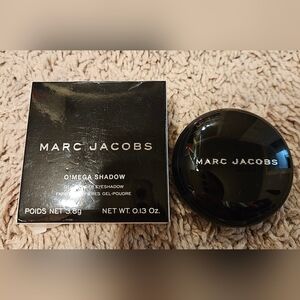 Marc Jacobs Omega Eyeshadow Compact